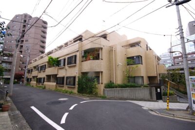 マートルコート新宿ガーデンハウス　外観1